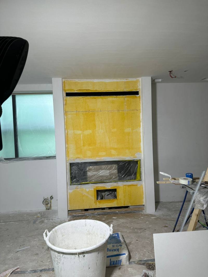 Stucwerk / voorstrijk - strak voorbereid en afgewerkt (7)