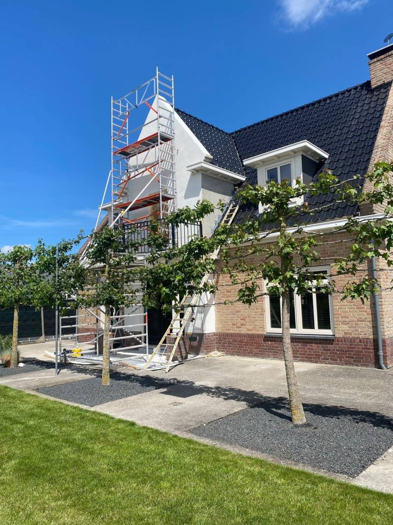 Stucwerk / voorstrijk - strak voorbereid en afgewerkt (10)